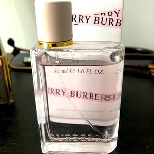Burrberry HER perfume